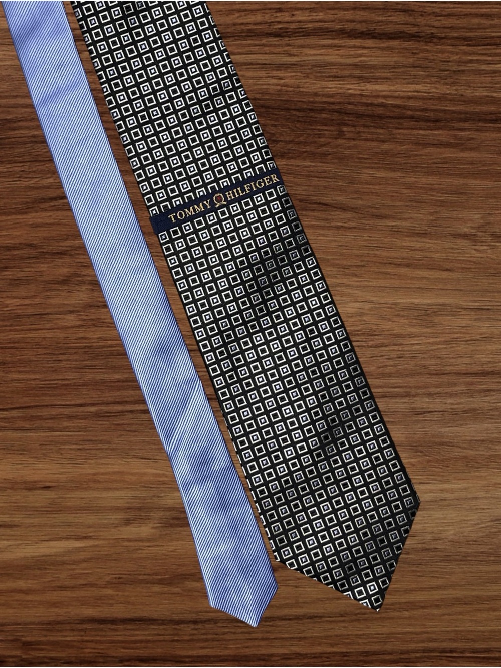 Tommy Hilfiger 58” Silk Tie